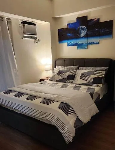 アパート Mandaluyong 2 Bedroom For Rent マニラ市